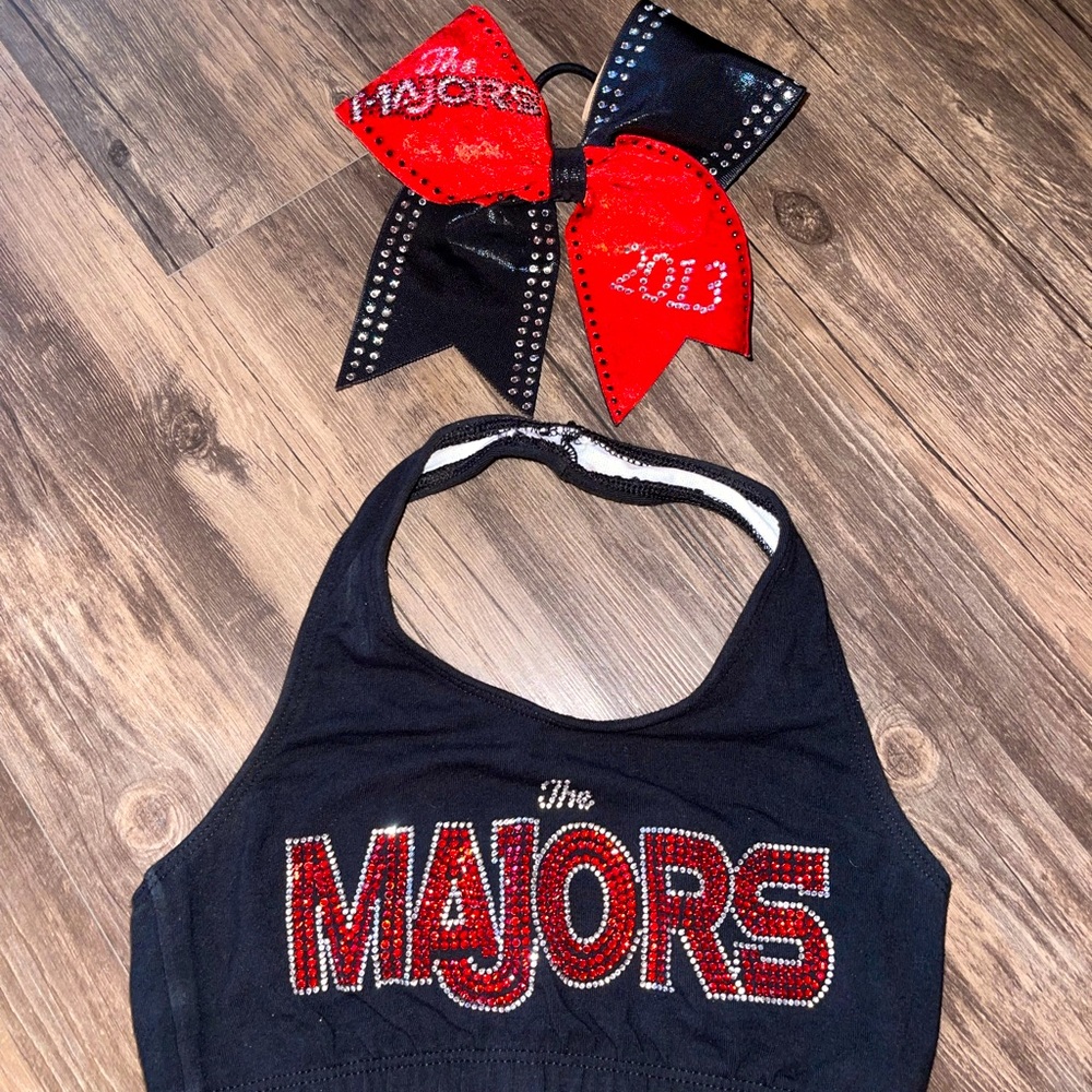The majors sports bra and bow